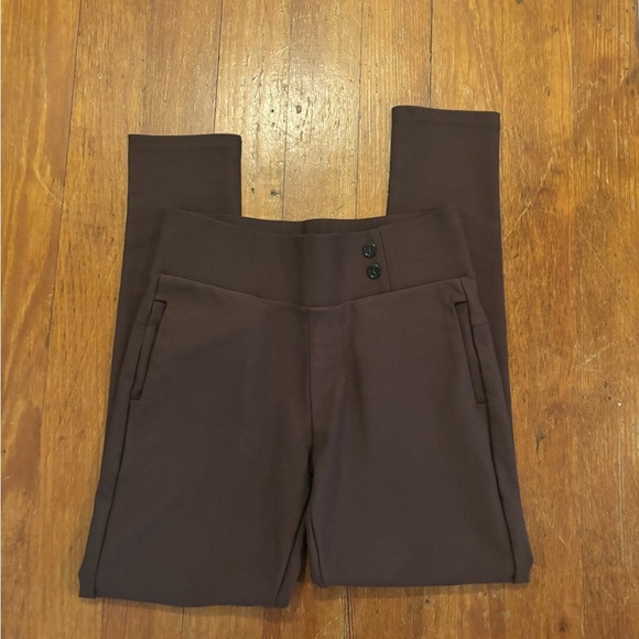 Stylish Brown pants with flex fabric - Picture 5 of 6